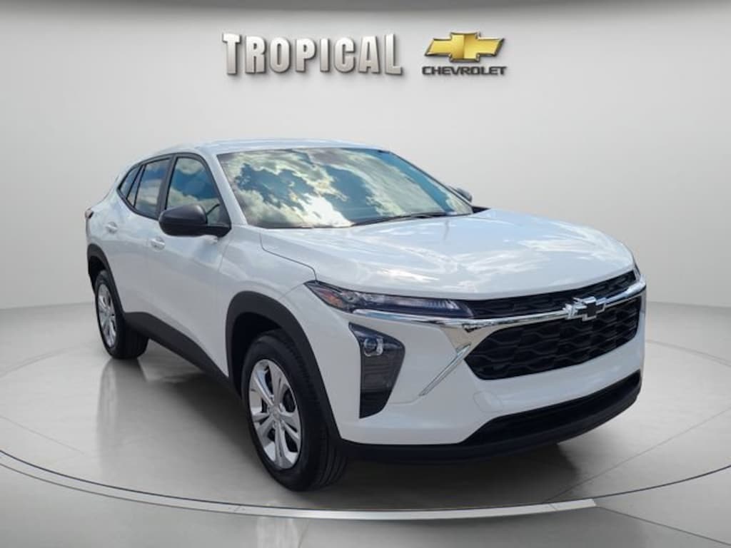 New 2026 Chevrolet Trax LS SUV