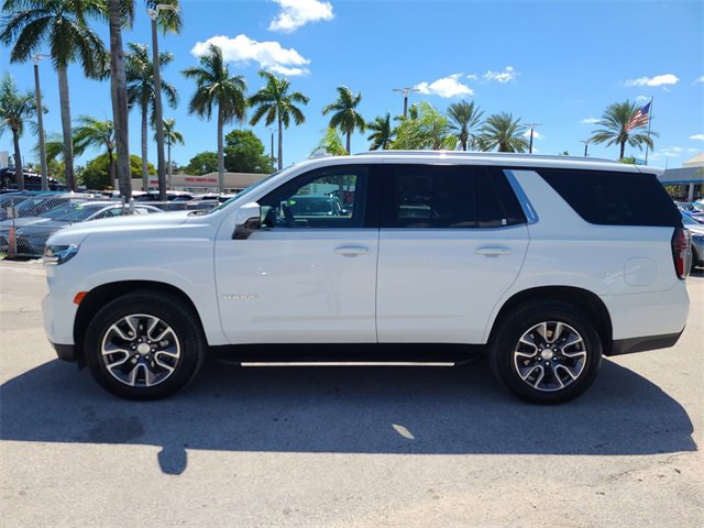 2022 Chevrolet Tahoe LT photo 2