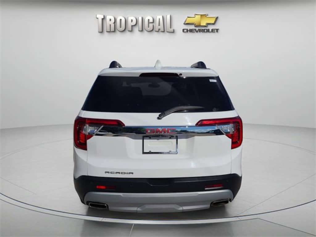 Used 2023 GMC Acadia SLT SUV