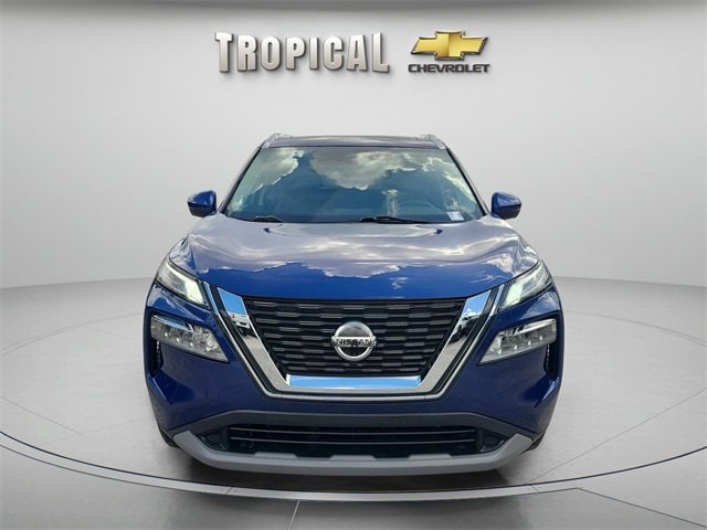Used 2021 Nissan Rogue SV with VIN 5N1AT3BA5MC738685 for sale in Miami Shores, FL