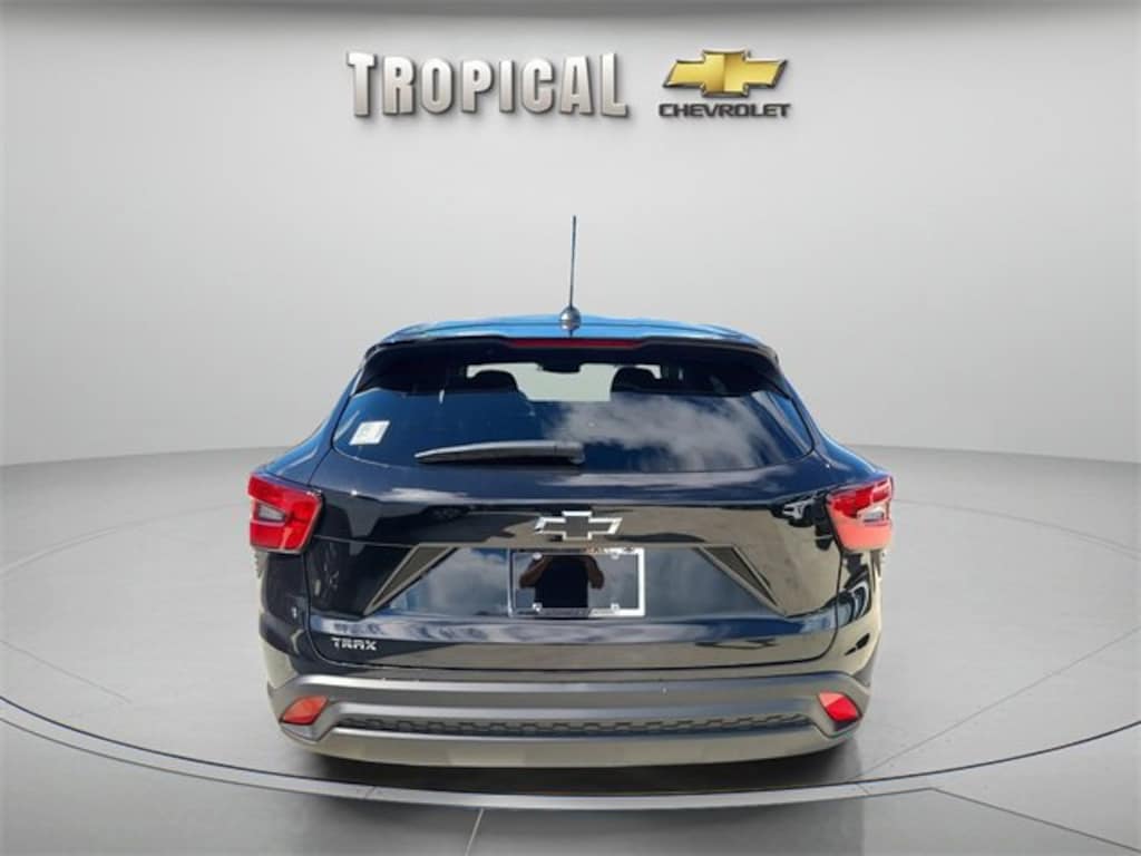 New 2026 Chevrolet Trax LS SUV