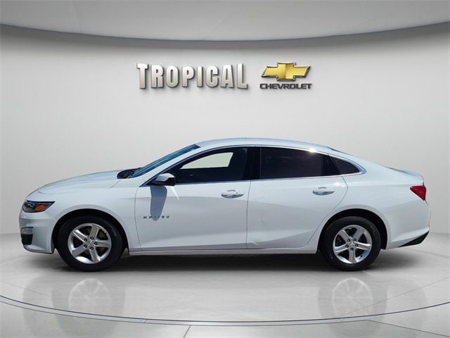 Used 2024 Chevrolet Malibu 1LS with VIN 1G1ZB5ST8RF113512 for sale in Miami Shores, FL