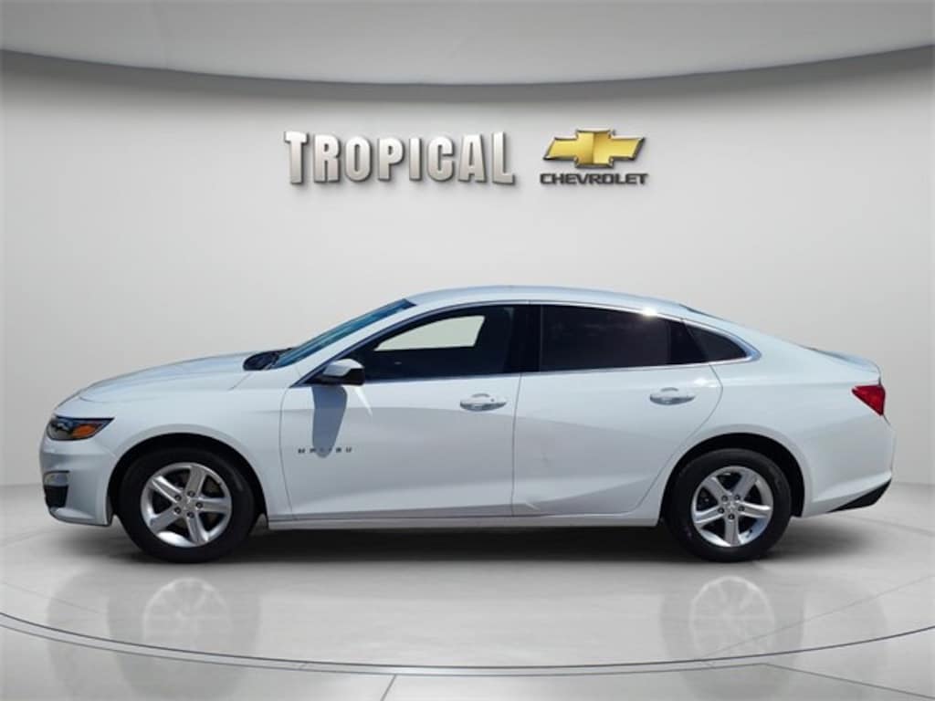 Used 2024 Chevrolet Malibu LS Car