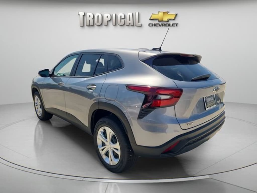 New 2026 Chevrolet Trax LS SUV