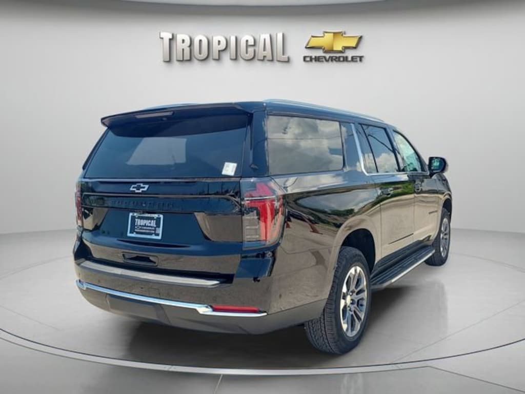 Used 2026 Chevrolet Suburban LS SUV