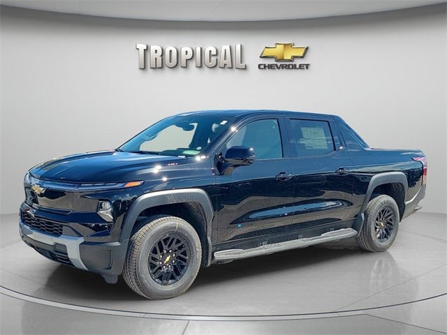 2026 Chevrolet Silverado EV LT's photo