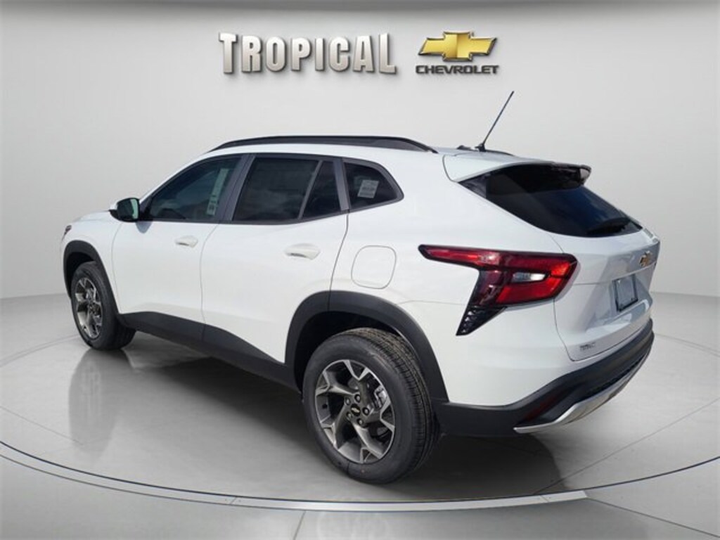 New 2026 Chevrolet Trax LT SUV