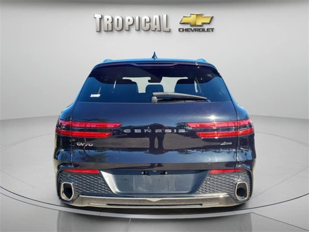 Used 2025 Genesis GV70 2.5T