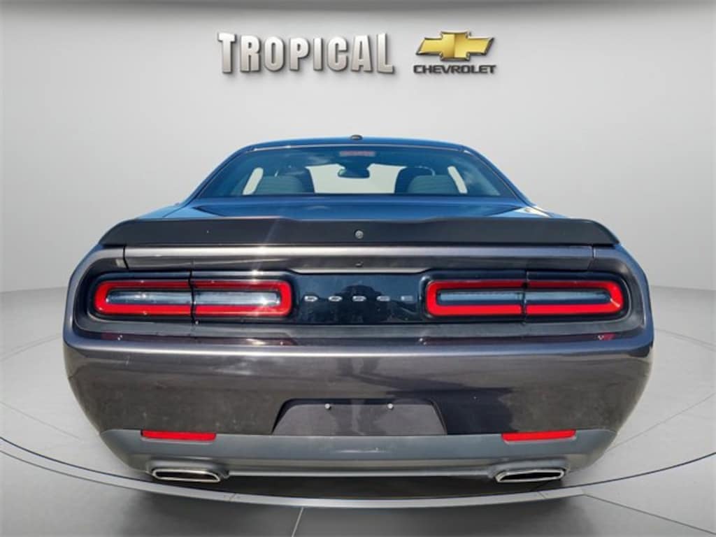 Used 2023 Dodge Challenger SXT
