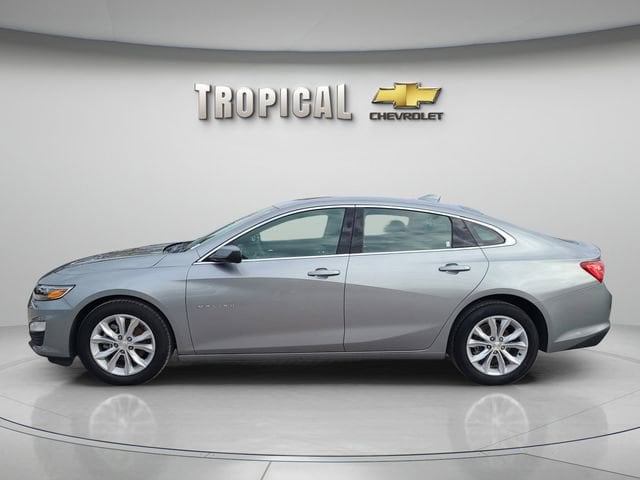 Used 2025 Chevrolet Malibu 1LT with VIN 1G1ZD5ST9SF134384 for sale in Miami Shores, FL