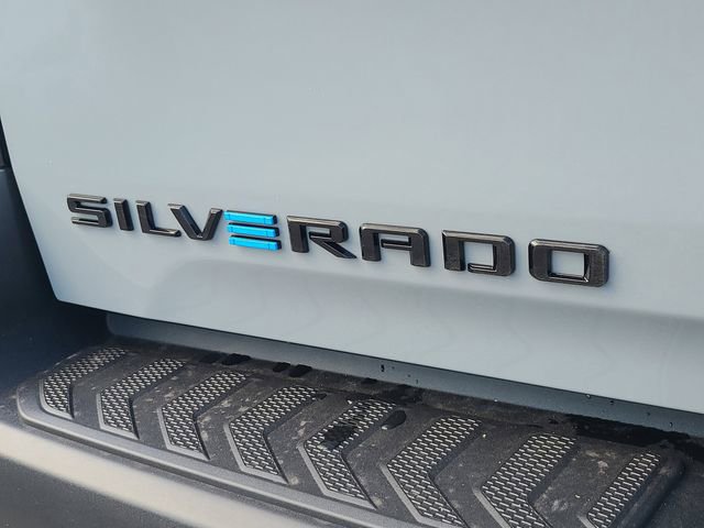 2026 Chevrolet Silverado EV LT - Photo 10