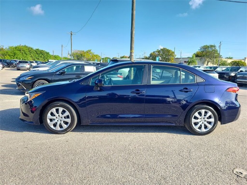 Used 2022 Toyota Corolla LE
