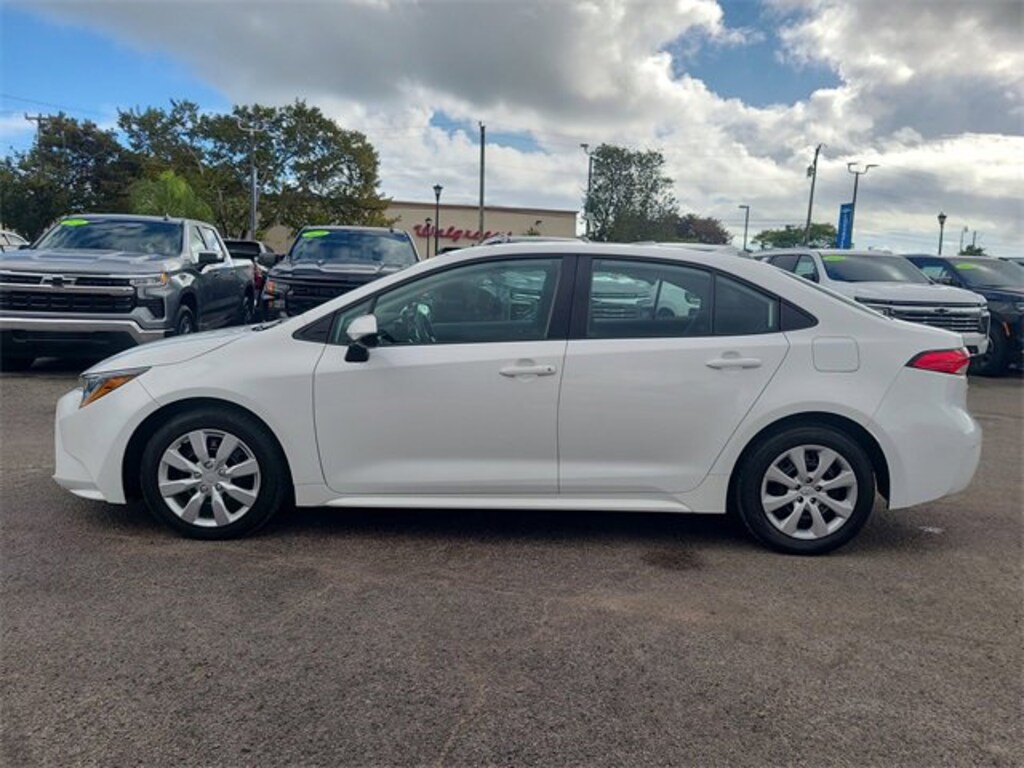 Used 2024 Toyota Corolla LE