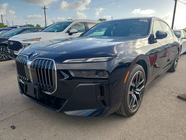 2023 BMW 7 Series 760i