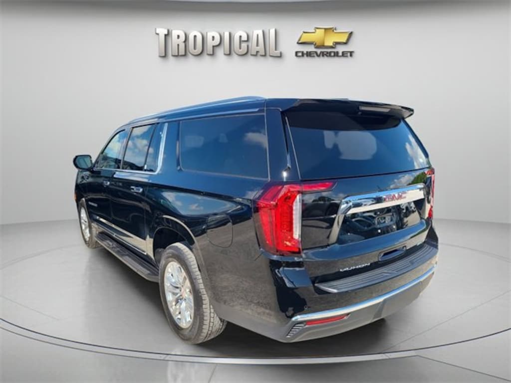Used 2024 GMC Yukon XL SLT SUV