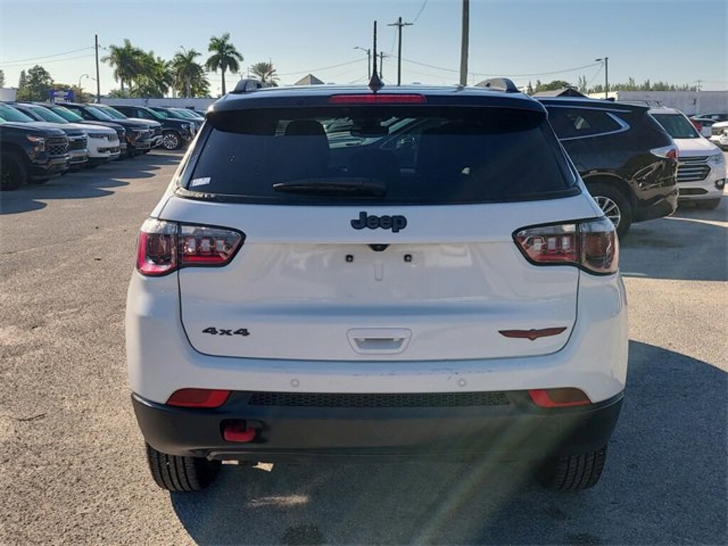 Used 2023 Jeep Compass Trailhawk