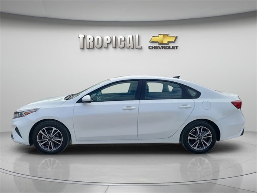 Used 2023 Kia Forte LXS