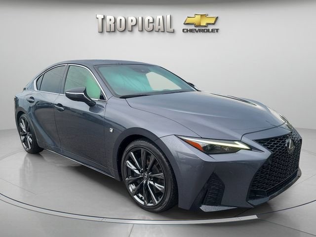 2023 Lexus IS 350 F SPORT - Photo 7
