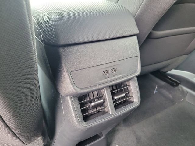 2026 Chevrolet Equinox LT - Photo 11
