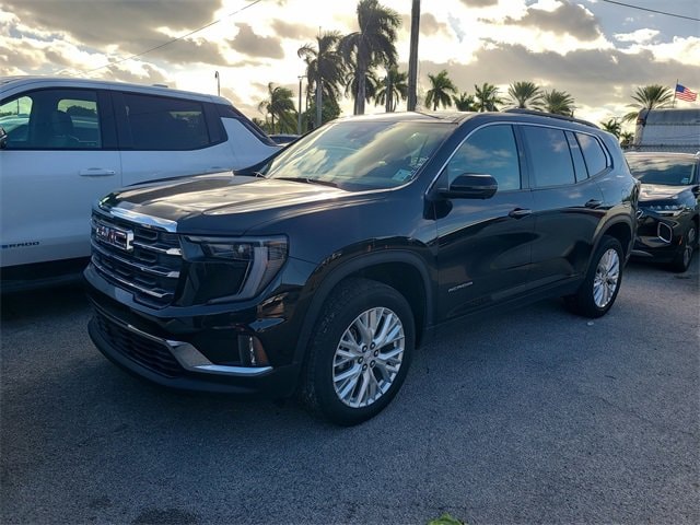 2024 GMC Acadia Elevation's photo