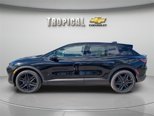 2026 Chevrolet Equinox EV 1LT photo 2