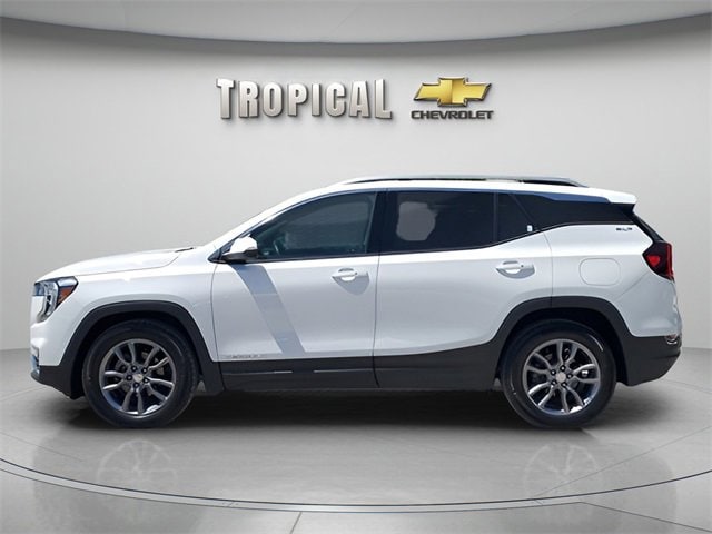 Used 2022 GMC Terrain SLT with VIN 3GKALPEV2NL131664 for sale in Miami, FL