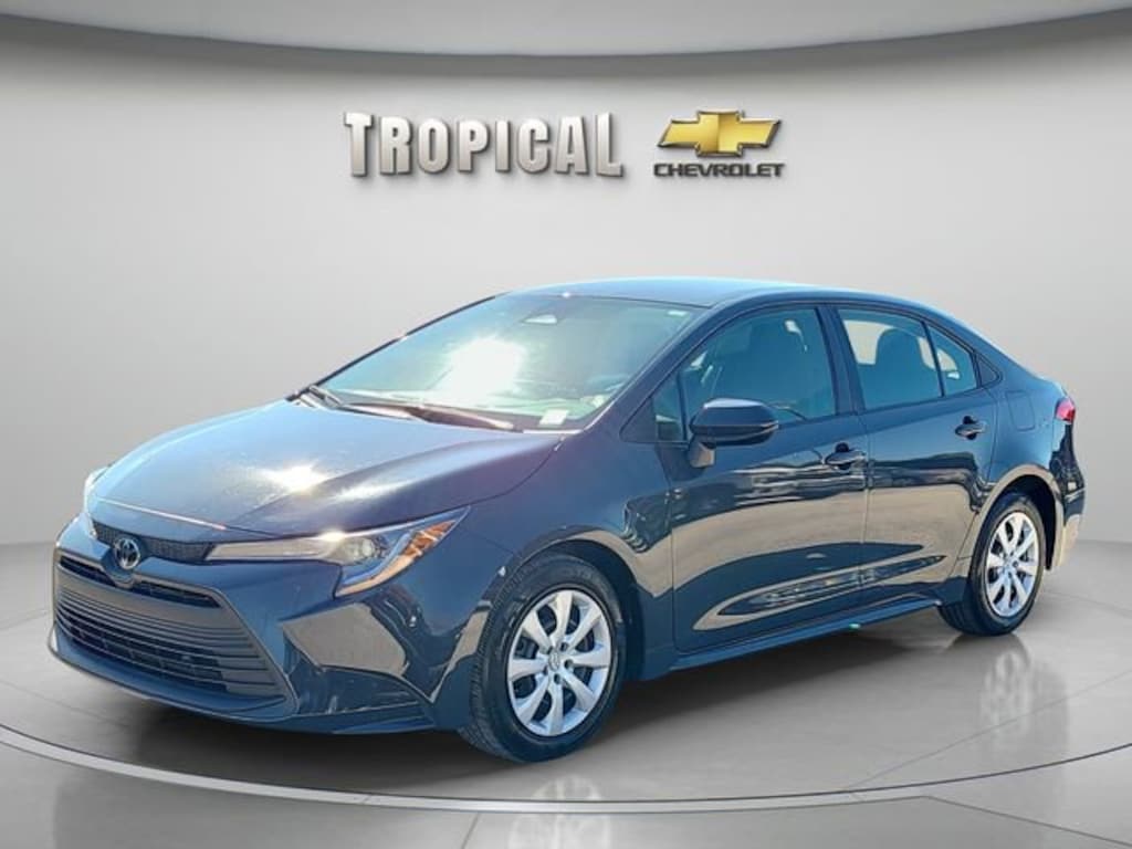 Used 2024 Toyota Corolla LE