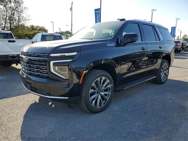 2025 Chevrolet Tahoe High Country photo 2