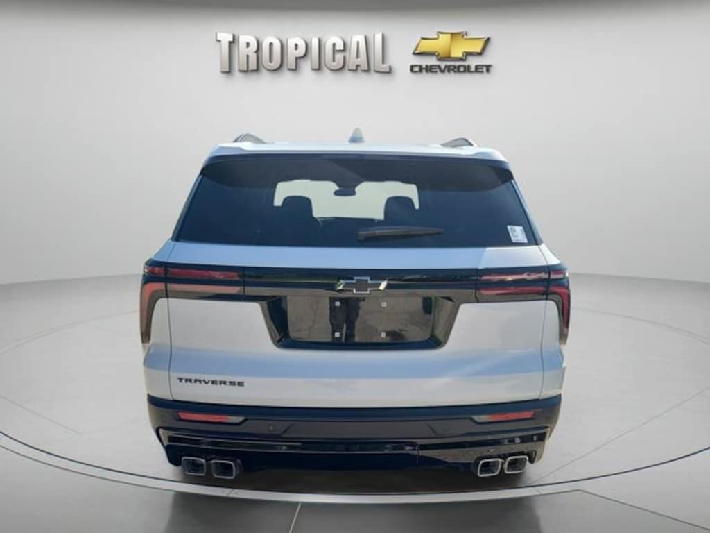 New 2026 Chevrolet Traverse LT SUV