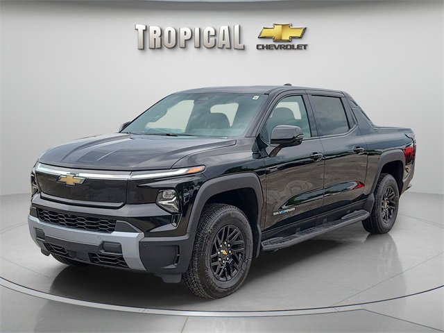2026 Chevrolet Silverado EV LT's photo