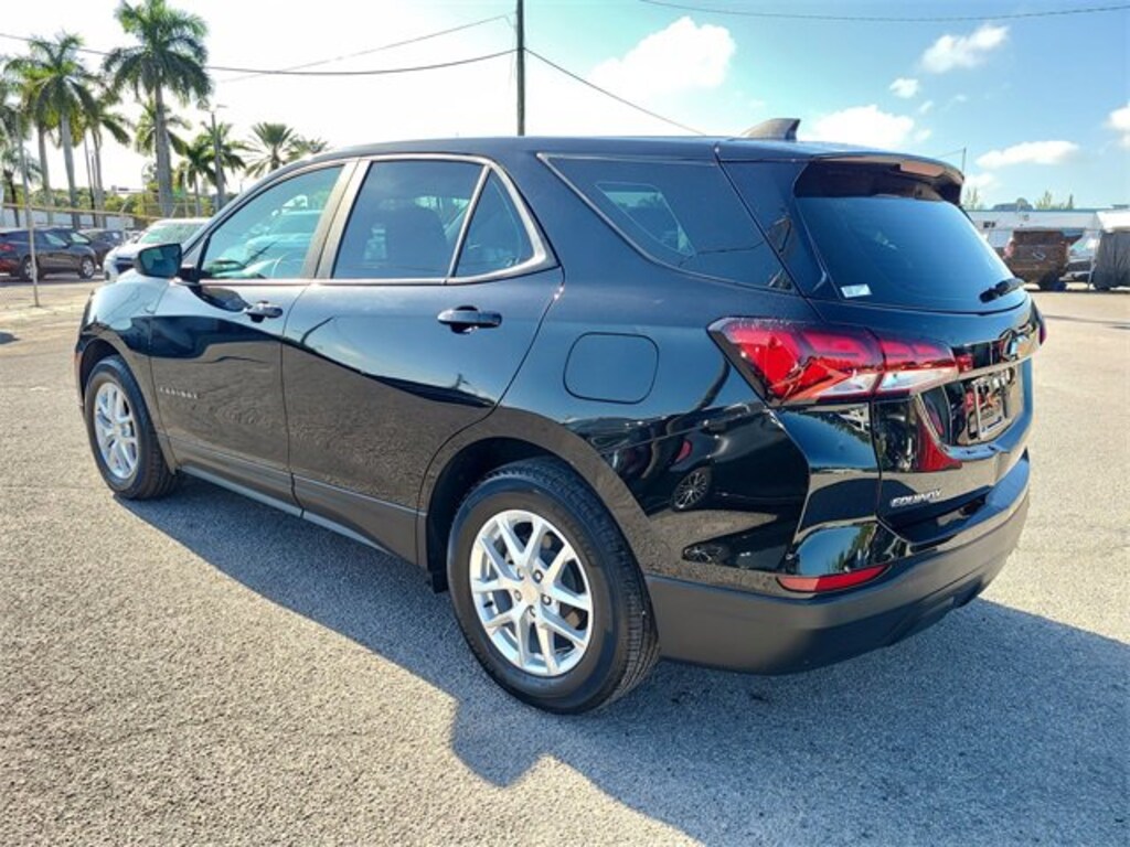 Used 2024 Chevrolet Equinox LS SUV