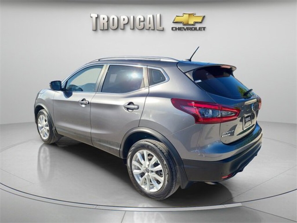 Used 2020 Nissan Rogue Sport SV