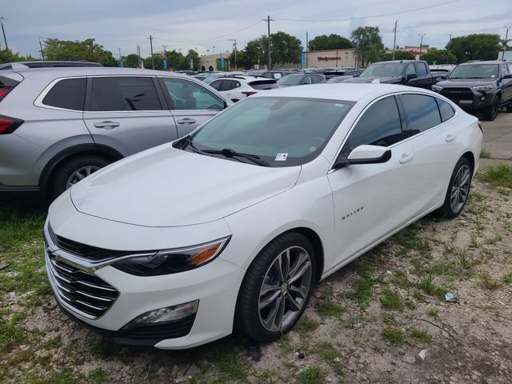 Used 2022 Chevrolet Malibu LT Car