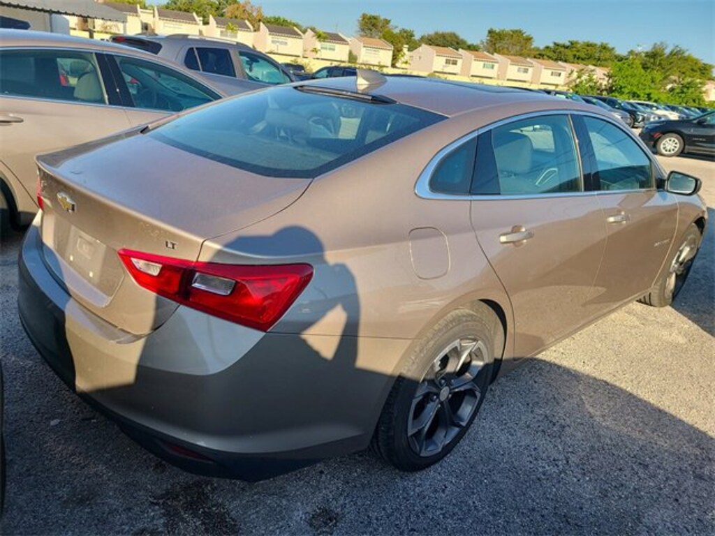 Used 2023 Chevrolet Malibu LT Car