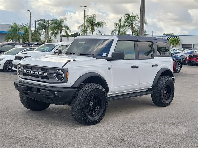 2024 Ford Bronco 4-Door Big Bend's photo