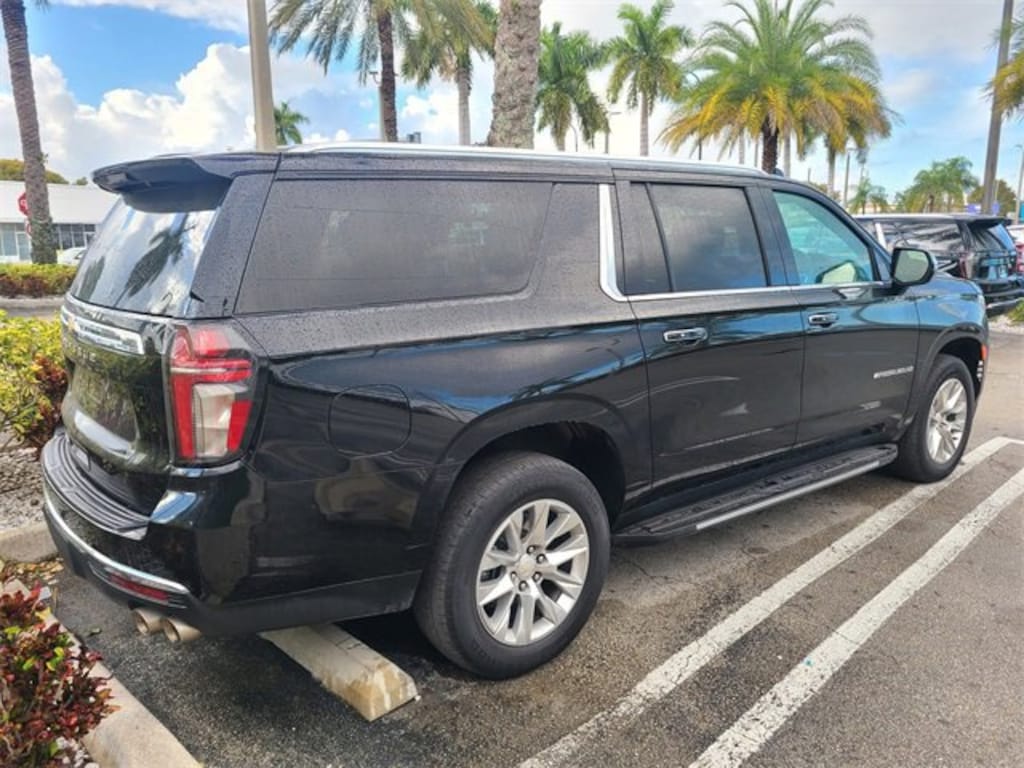 Used 2024 Chevrolet Suburban Premier SUV