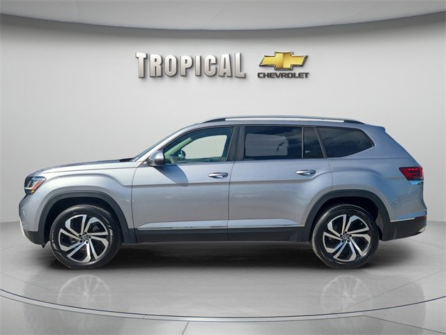 2022 Volkswagen Atlas V6 SEL photo 2