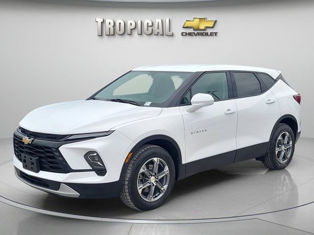 2023 Chevrolet Blazer 2.0T 2LT AWD's photo