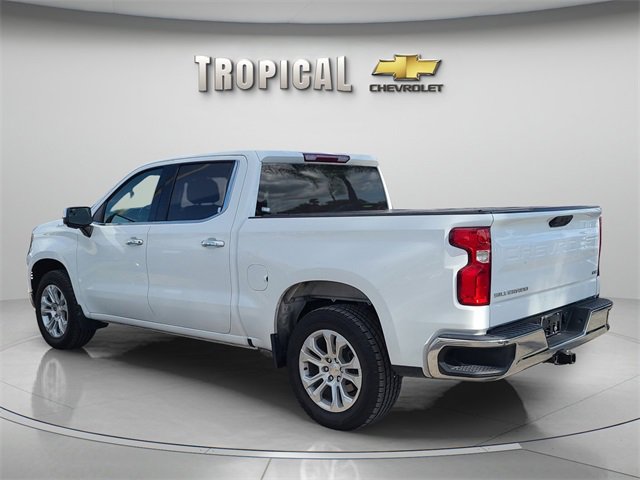2022 Chevrolet Silverado 1500 LTZ photo 3