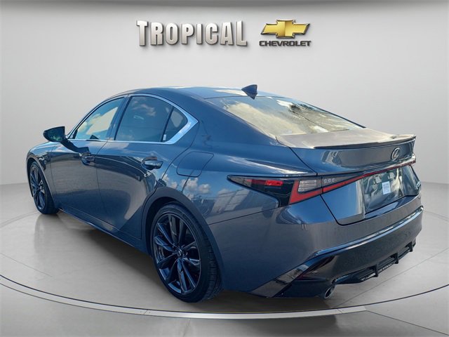 2024 Lexus IS 350 F SPORT photo 3