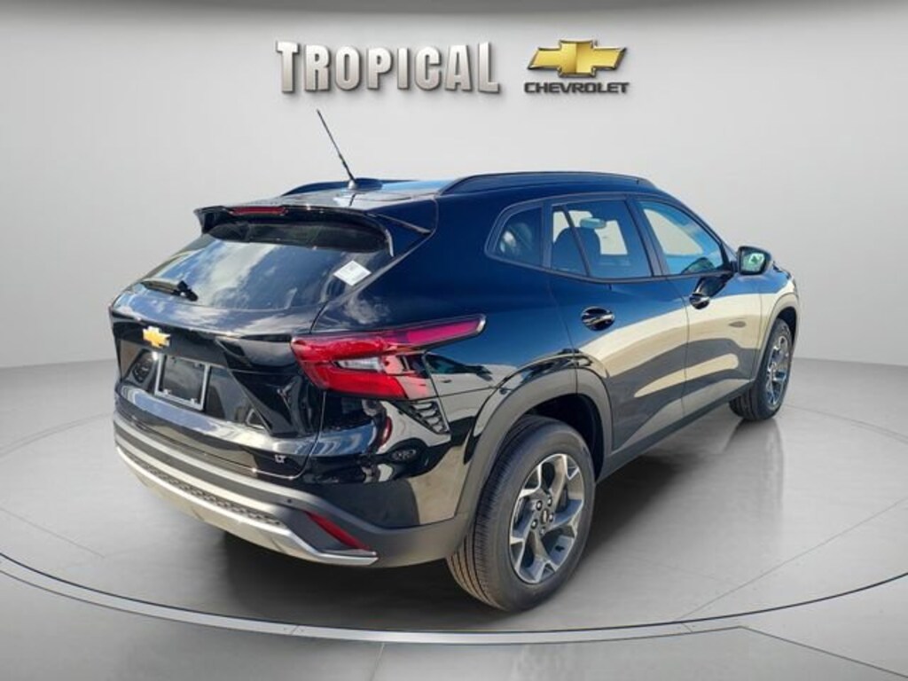New 2026 Chevrolet Trax LT SUV