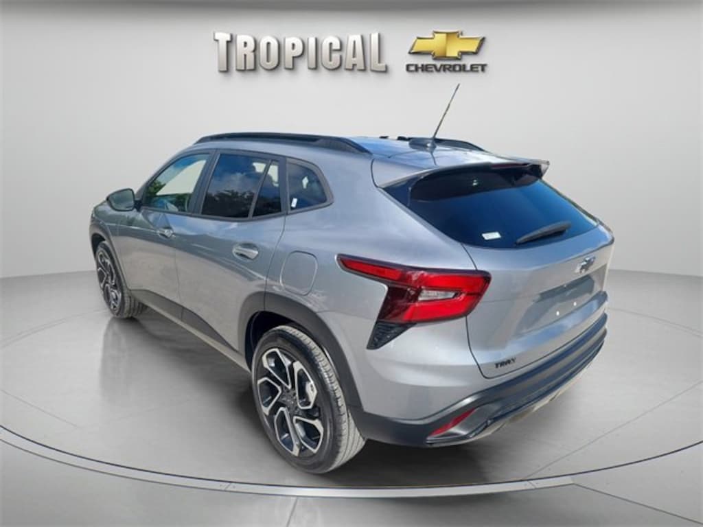 Used 2024 Chevrolet Trax 2RS SUV