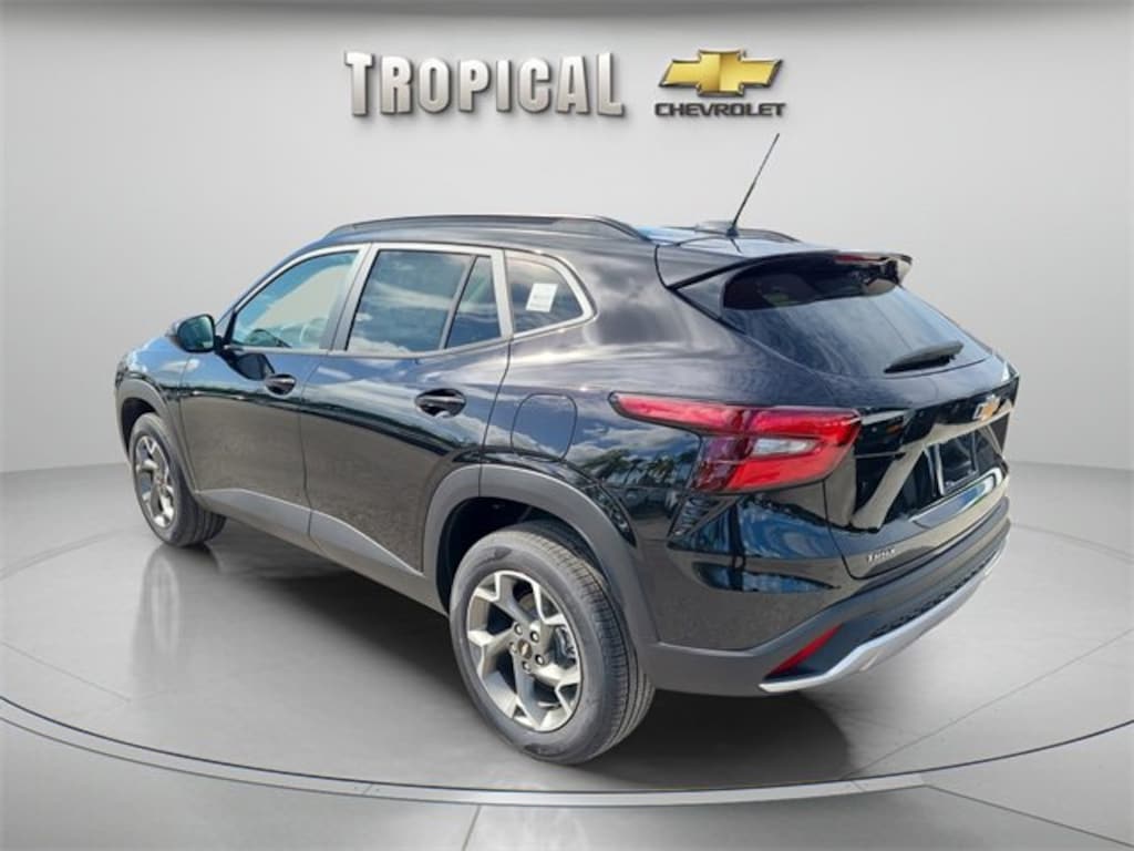 New 2026 Chevrolet Trax LT SUV