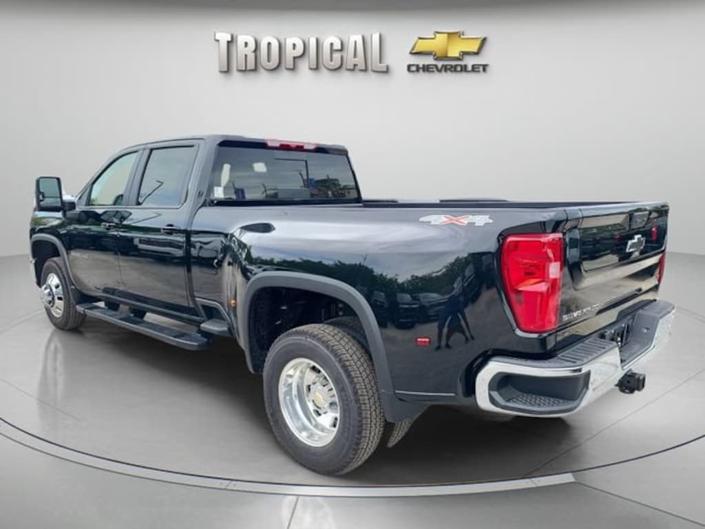 Used 2026 Chevrolet Silverado 3500 HD LT DRW Truck