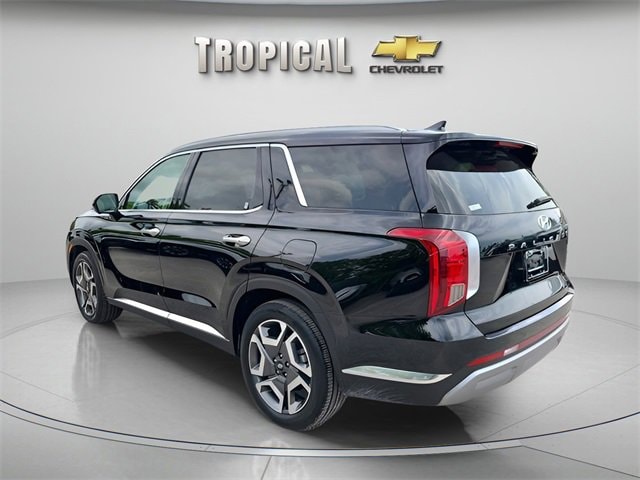 Used 2024 Hyundai Palisade Limited with VIN KM8R54GE4RU703099 for sale in Miami, FL