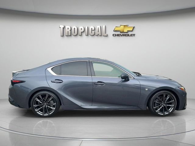 2023 Lexus IS 350 F SPORT - Photo 6