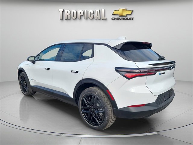 2026 Chevrolet Equinox EV 1LT photo 2