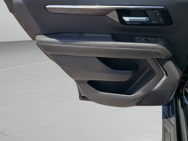 2026 Chevrolet Tahoe LS - Photo 17