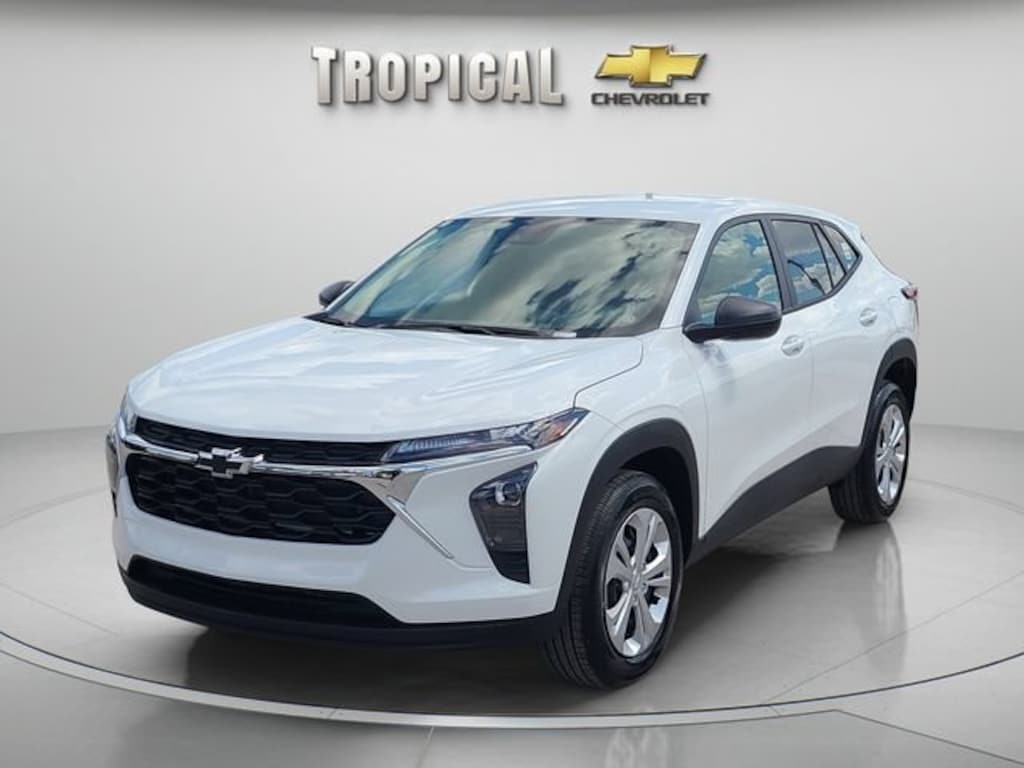 New 2026 Chevrolet Trax LS SUV