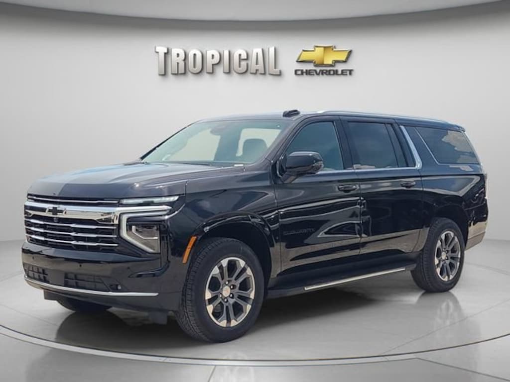 New 2026 Chevrolet Suburban LT SUV